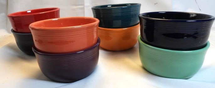 LOT OF 8 FIESTA WARE bowls in different colors
