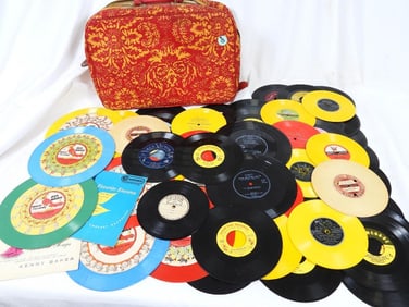 Huge LOT OF 72 children's albums including Peter Pan series