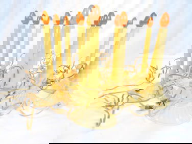 LOT of 13 Vintage Plastic Christmas window candles with orange bulbs