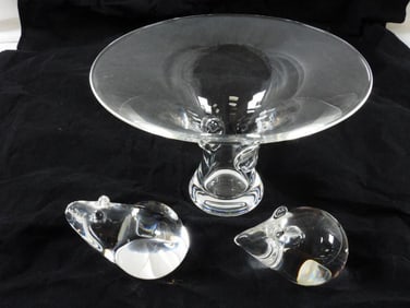 LOT OF 3 STEUBEN glass items: vase, mouse and frog