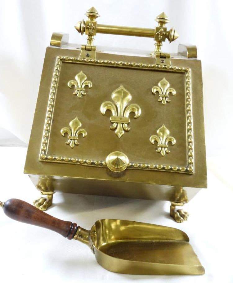 Brass peat hod/Silent Butler (ash butler) with shovel (1 of 10)