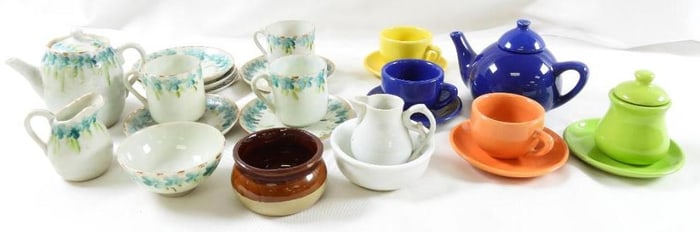 Huge lot of doll tea sets including blue floral pattern