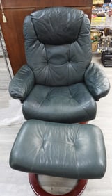 Green Stressless style Green leather chair and ottoman