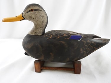 Lisa Byrd hand-carved and painted wooden duck decoy, logo initials carved in bottom