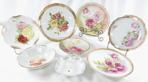 LOT OF 8 vintage decorative bowls/plates including one signed