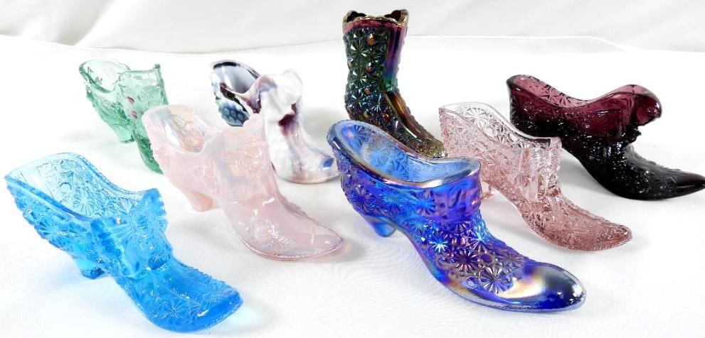 LOT OF 8 Vintage glass shoes including Fenton: LOT OF 8 Vintage glass shoes including Fenton, ranging in height from 3" to 4" tall, see photos for designs and markings
