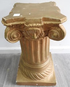 Ornate plaster gold finish pedestal with vintage/neo-classical style