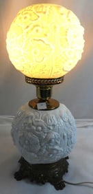 Vintage Fenton White milk glass poppies Gone with the wind lamp