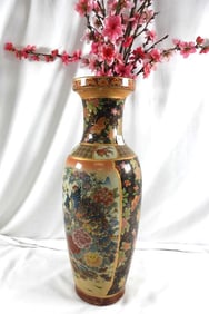 Japanese Satsuma-style floor vase