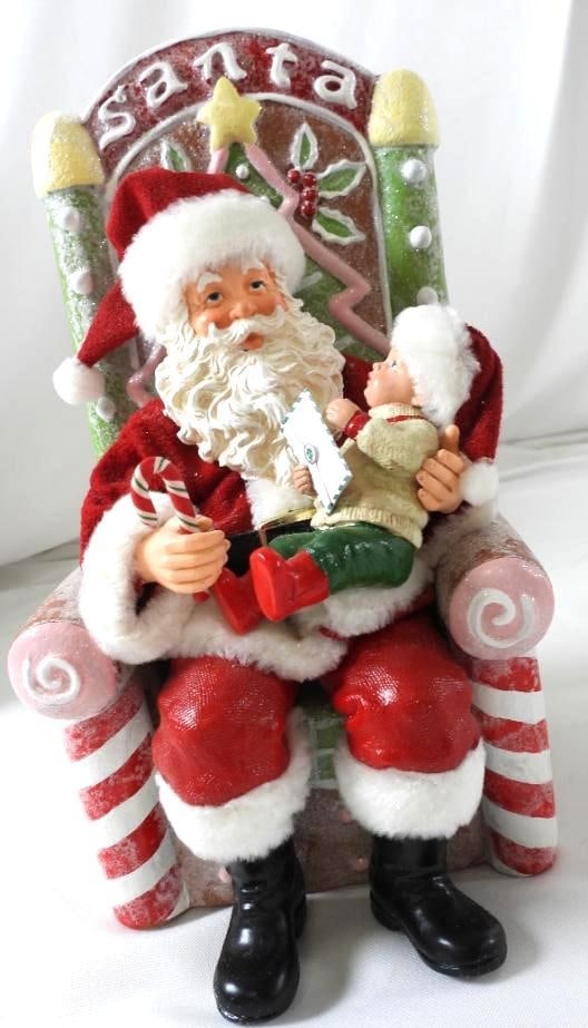 POSSIBLE DREAMS CLOTHTIQUE Sugar and Spice NIB: Dept 56 POSSIBLE DREAMS CLOTHTIQUE Sugar and Spice Santa in his Santa chair with a child on his lap holding a letter. #4023489. New in original white box. Never displayed. 11" tall and 5.5"longd Spice