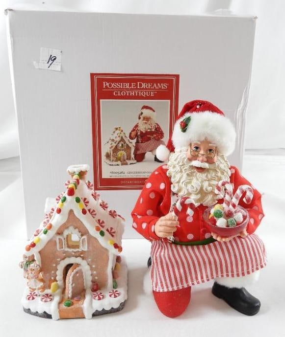 POSSIBLE DREAMS CLOTHTIQUE Gingerbread House Kit with Santa Lighted (1 of 7)