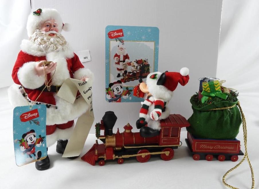 DISNEY POSSIBLE DREAMS All Aboard Santa Mickey Train (1 of 15)