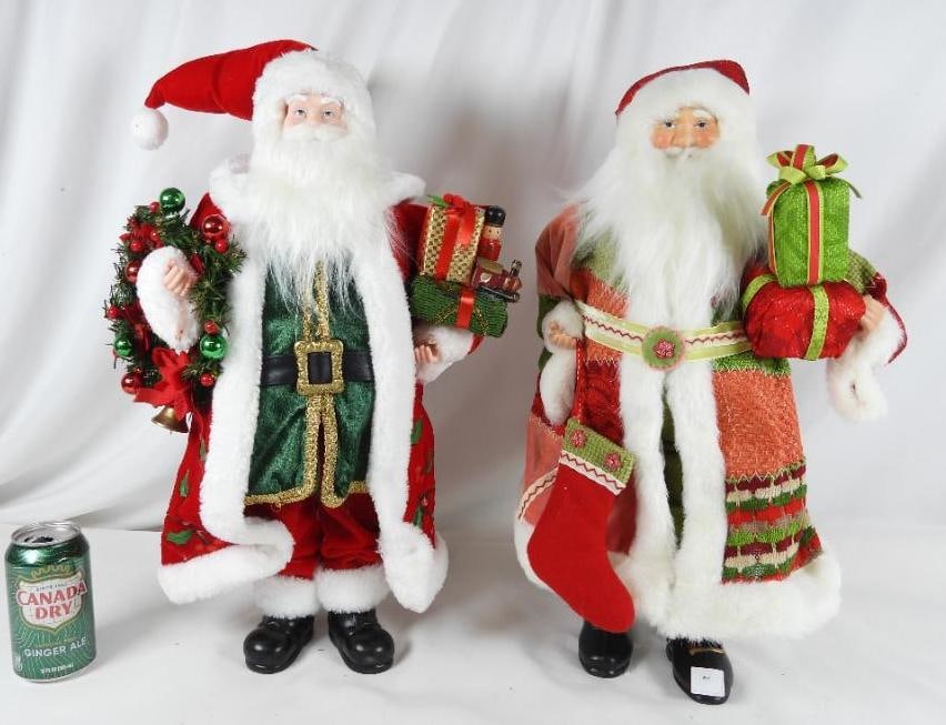 LOT OF 2 SANTAS, including 1 Design Studio (1 of 4)