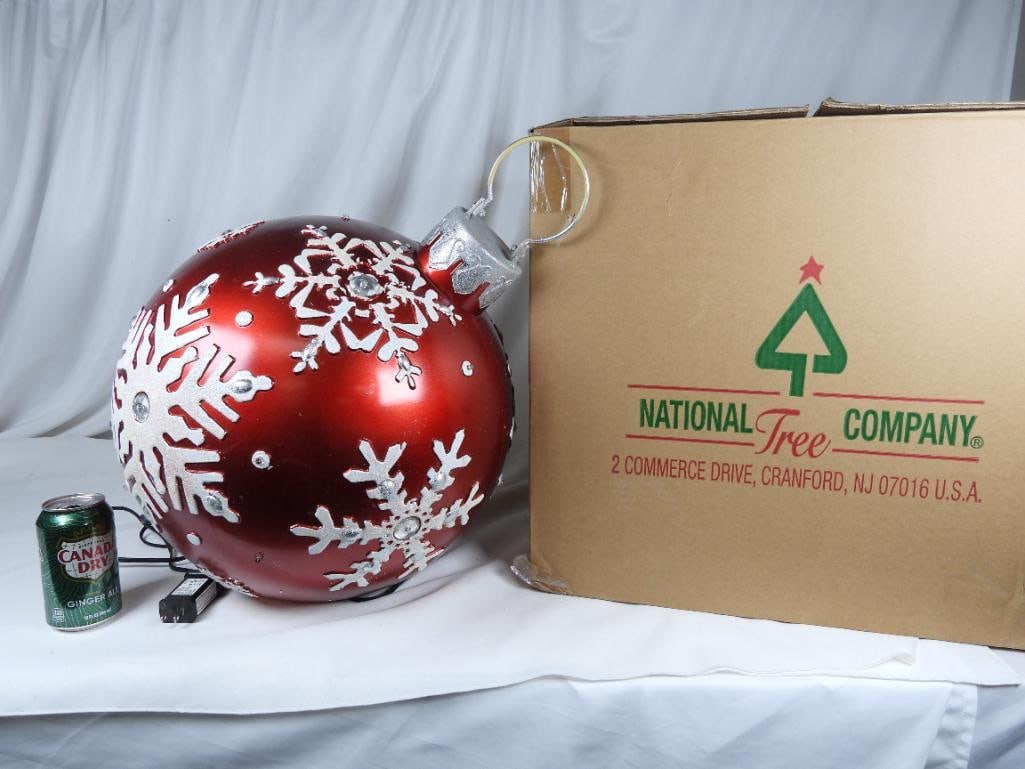 NATIONAL TREE: Giant Christmas ornament LIGHTED: NATIONAL TREE: Giant Christmas ornament LIGHTED in original box, red with white snowflakes NOT TESTED: 18" diameter