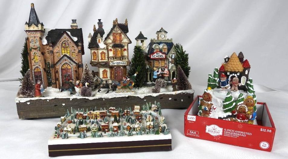 LOT OF 3 Holiday Venues, one with adapter (1 of 3)