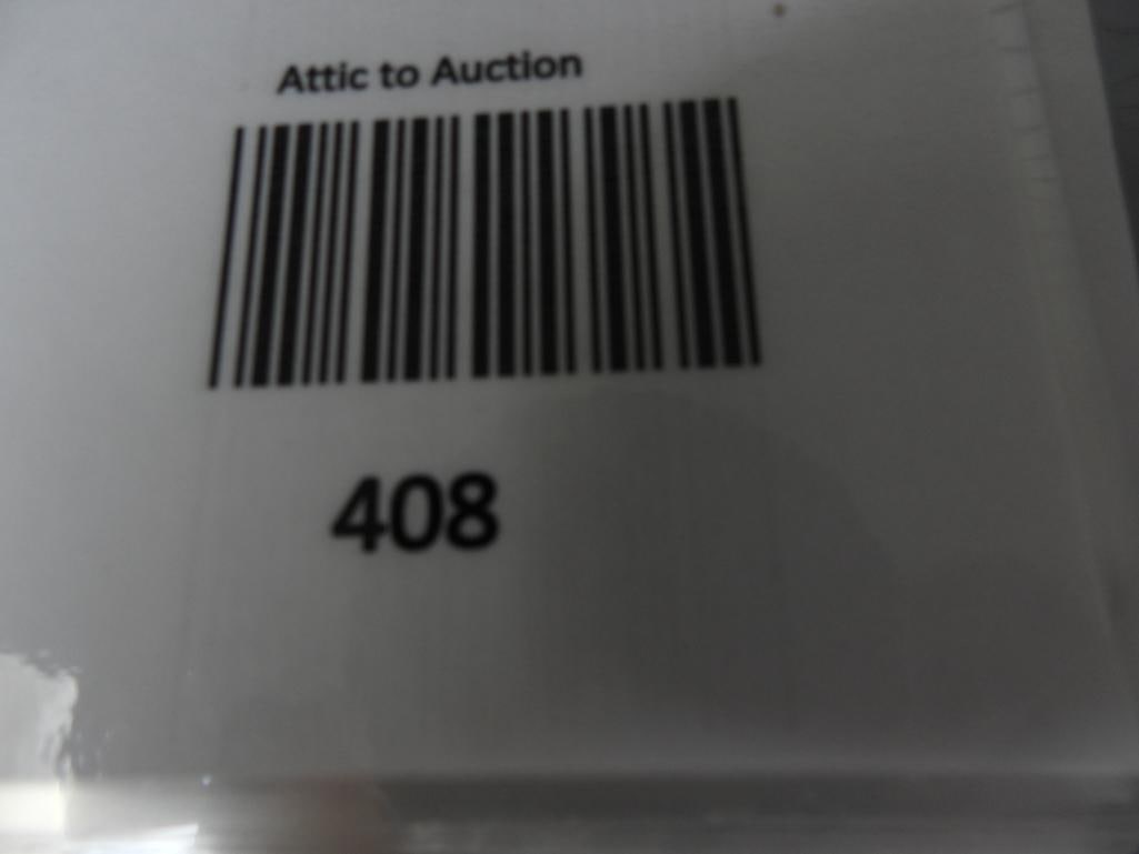 HOLIDAY COLLECTION Gingerbread House in box (1 of 4)