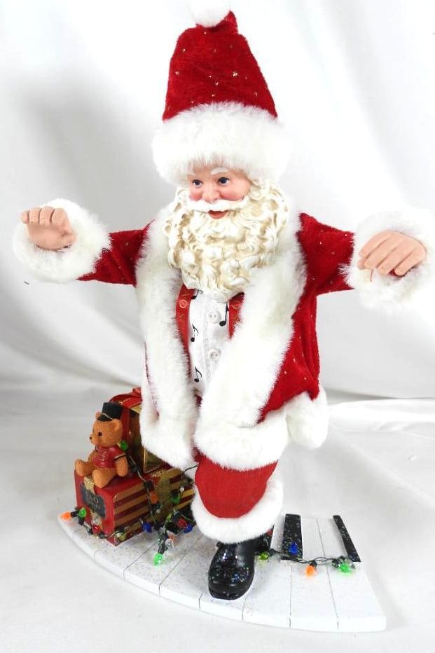 FAO SCHWARZ TOY PIANO POSSIBLE STREAMS Santa: FAO SCHWARZ TOY PIANO POSSIBLE STREAMS Santa on piano with bear toy soldier, FAO Schwarz presents, in original box, 8.5"Lx5.5"Wx12"T