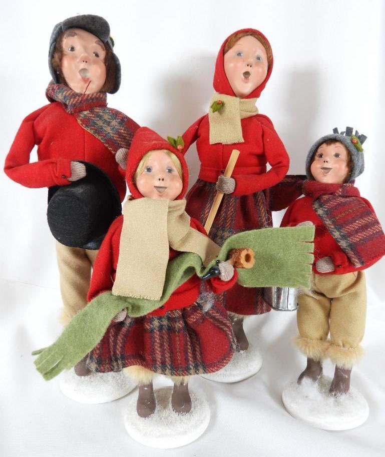 LOT OF 4 BYERS' CHOICE CAROLERS signed Byers (1 of 20)