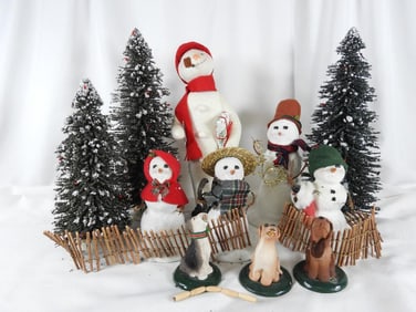 LOT OF 11 BYERS' CHOICE THE CAROLERS ACCESSORIES SNOWMAN, TREES ANIMALS +