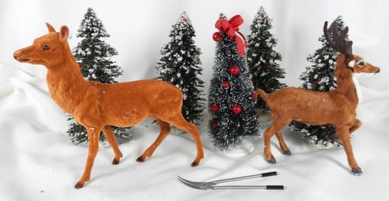 LOT OF 8 including BYERS' CHOICE CAROLERS ACCESSORIES deer and trees