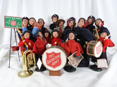 LOT OF 15 BYERS CHOICE CAROLERS SALVATION ARMY signed