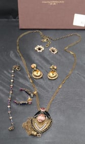 Sorelli Designer Jewelry in box 5 pc lot