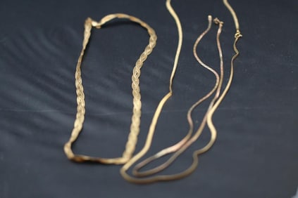 Lot of 3 14kt gold serpentine necklace chains for scrap