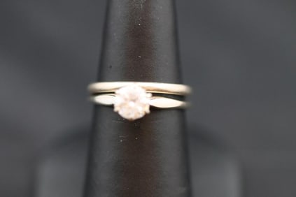 14kt gold wedding set with clear glass stone