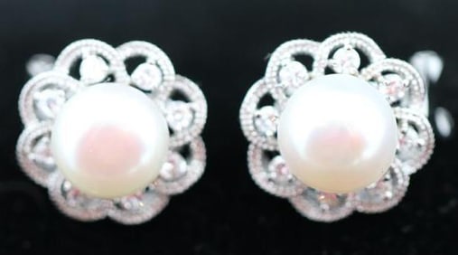 Beautiful sterling silver large pearl & crystal earrings