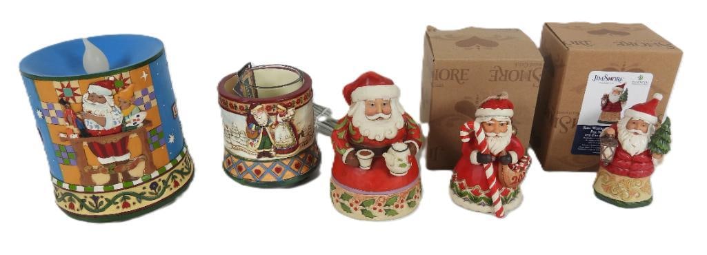 LOT 5 JIM SHORE Santas, 2 in original boxes (1 of 2)