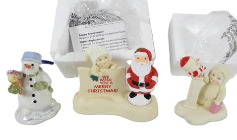 LOT OF 3 including SNOWBABIES PEZ original boxes