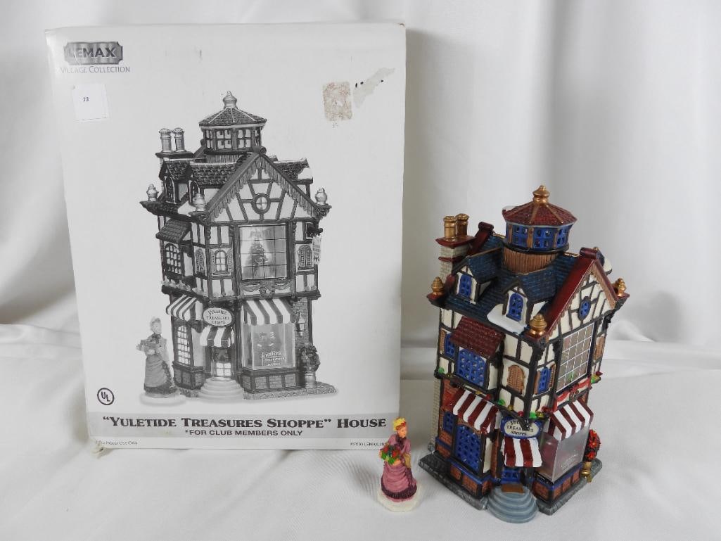 LEMAX CLUB MEMBERS ONLY: Yuletide Treasures Shop: LEMAX CLUB MEMBERS ONLY: Yuletide Treasures Shoppe House #05537, in original box, Christmas Decorations and Novelties in Shop House with corded bulb included, not tested, 4"Lx4.5"Wx9"T, woman figurine