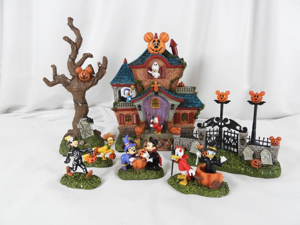 LOT OF 9 DISNEY HALLOWEEN house and characters (1 of 15)