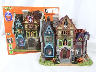 LOT OF 2 LEMAX SPOOKY TOWN Pub and Witches Brew