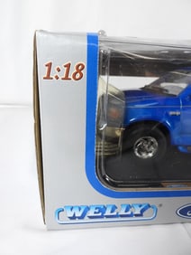 OFFICIALLY LICENSED 1999 FORD F-150 pickup in box