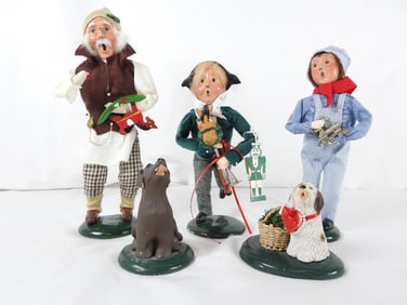 LOT OF 5 BYERS CHOICE CAROLERS, SIGNED, FRITZ,etc