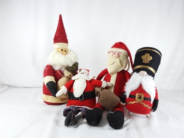 LOT OF 4 VINTAGE FELT, FABRIC, COTTON SANTAS