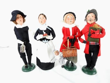 LOT OF 4 BYERS CHOICE CAROLERS BYERS SIGNED WINTER