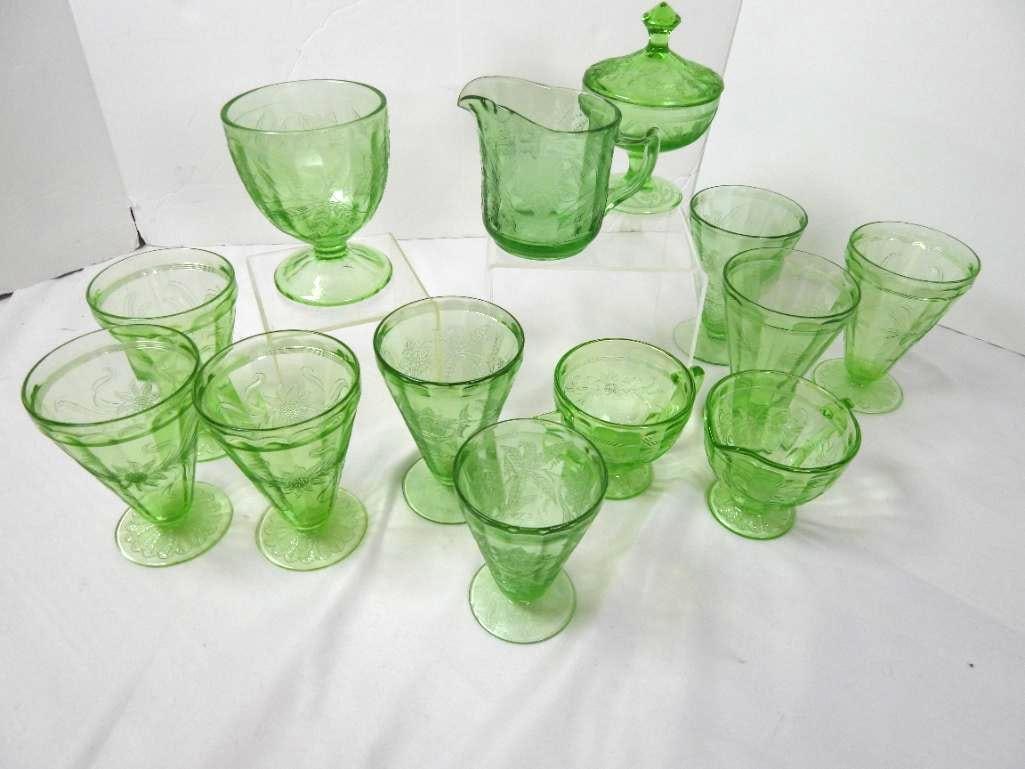 LOT OF 13 VINTAGE DEPRESSION GLASS CUPS (1 of 5)