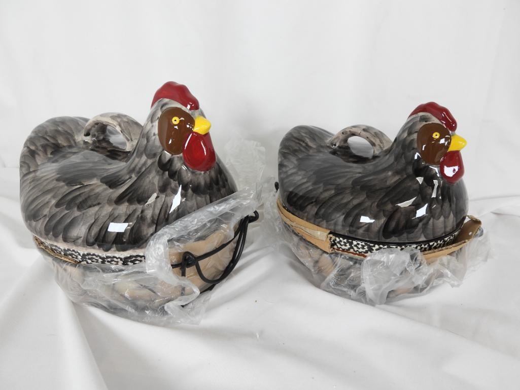 NEW LOT OF 2 TEMPTATIONS COVERED DISHWARE (1 of 3)