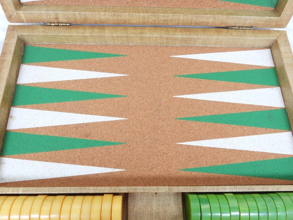 VINTAGE CRISLOID BACKGAMMON SET COMPLETE - 4