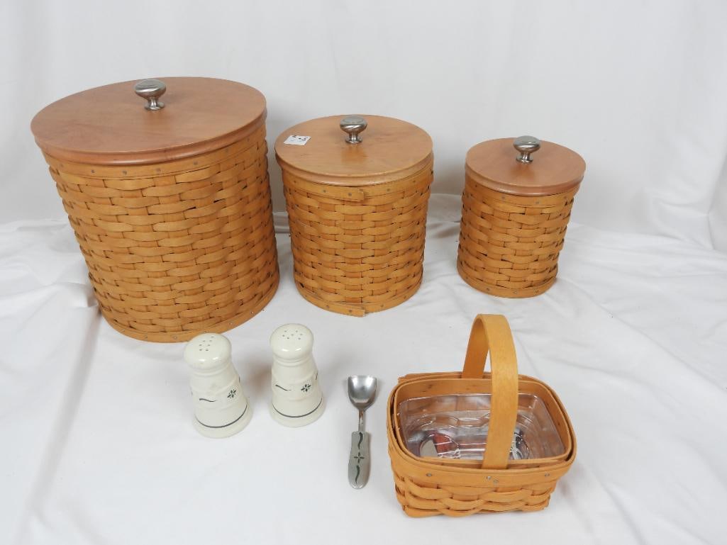 LOT OF 4 LONGABERGER STORAGE (1 of 5)