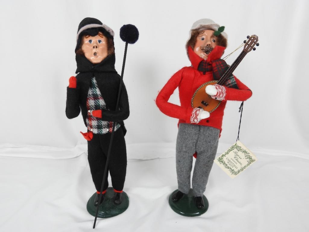 LOT OF 2 BYERS CHOICE CAROLERS CHRISTMAS WAITS AND OTHER (1 of 5)