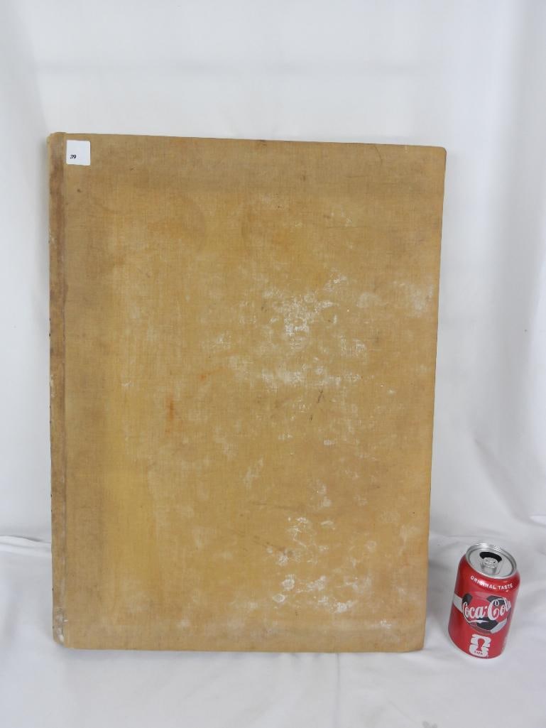 VINTAGE NEW YORK TIMES NEWSPAPER LARGE BOOK JAN 1939.: NEW YORK TIMES NEWSPAPER HEADLINES AND STORIES: 1 Book filled with newspaper stories and headlines from the Ney York Times from Jan. 1st through Jan. 15th 1939 L17"xW23"xH2"