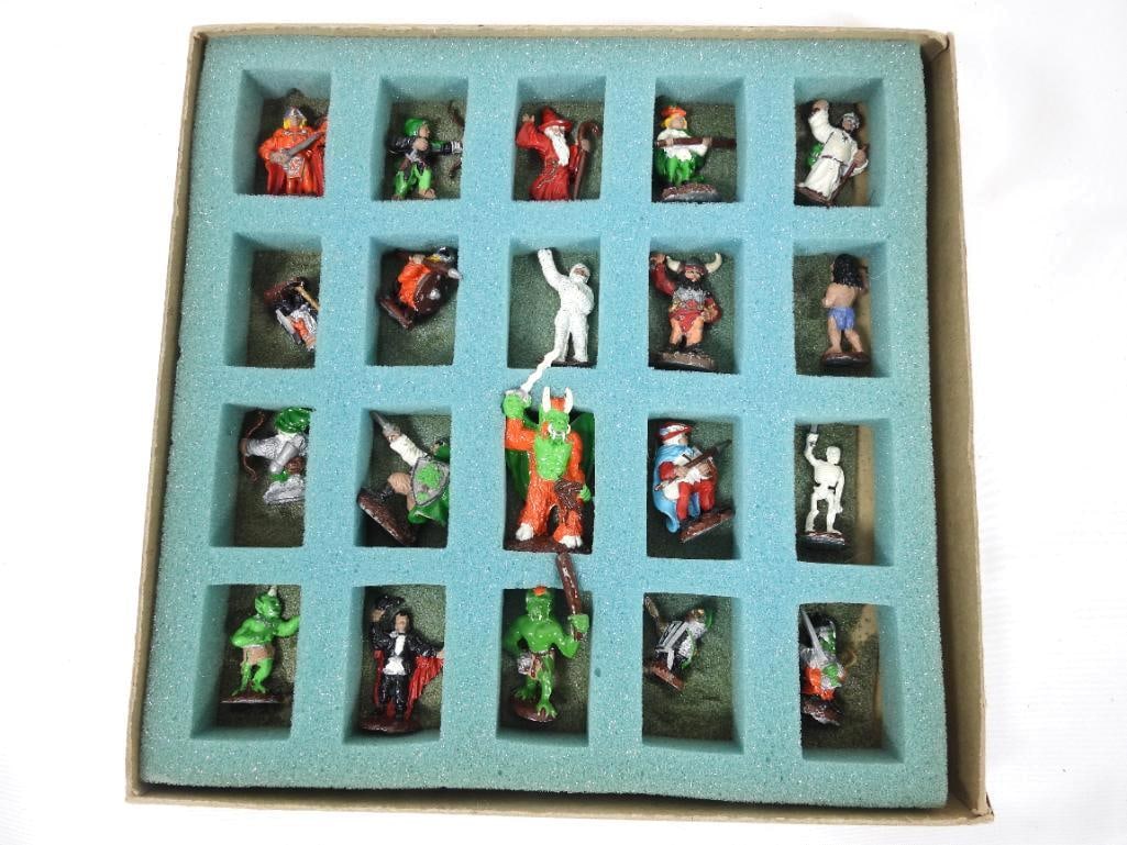 Lot of 6 Vintage Wizards & Warriors Figurine Full Sets, Vintage Dungeons & Dragons books c;. 1978 - 3