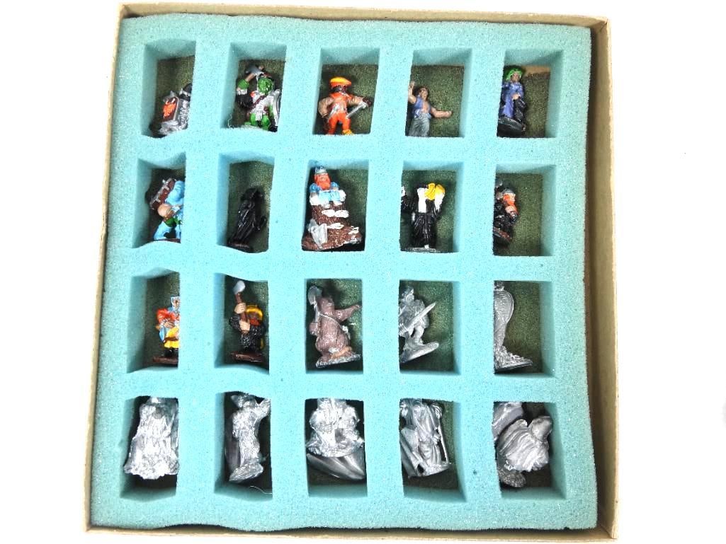 Lot of 6 Vintage Wizards & Warriors Figurine Full Sets, Vintage Dungeons & Dragons books c;. 1978 - 5