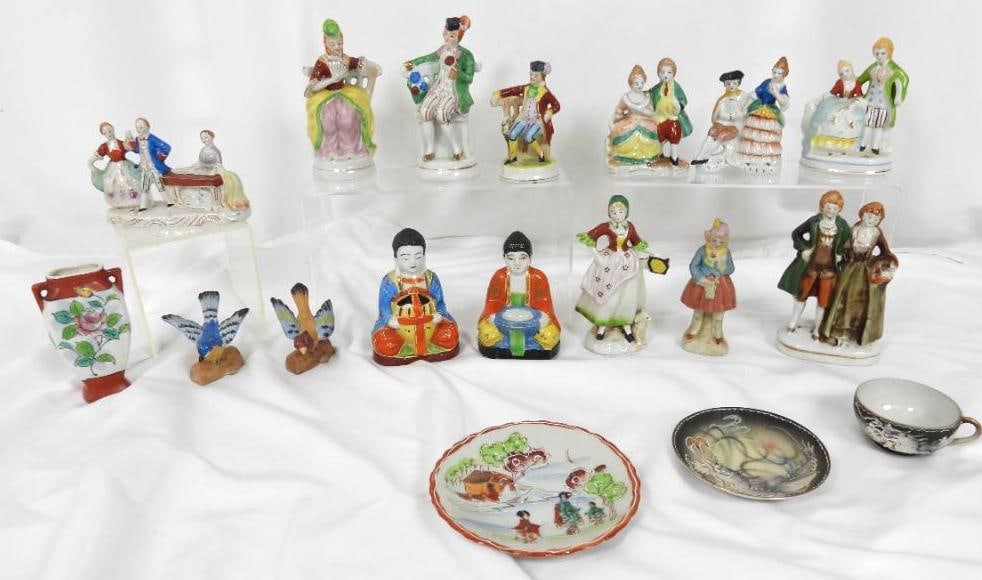 Set of 15 Japanese Porcelain Figurines: Set of 15 Japanese Porcelain Figurines Occupied Japan