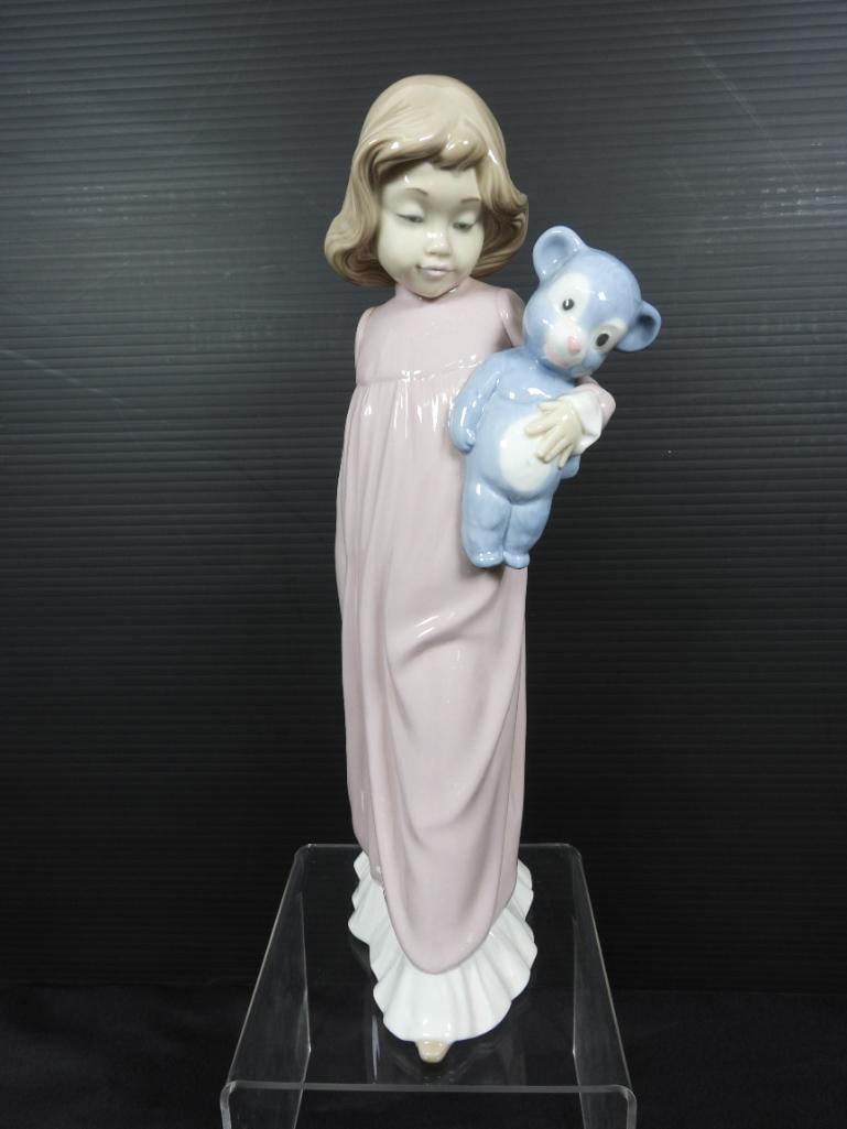 Vintage NAO by Lladro Porcelain Figurine "Bianca and Her Bear" (1 of 4)