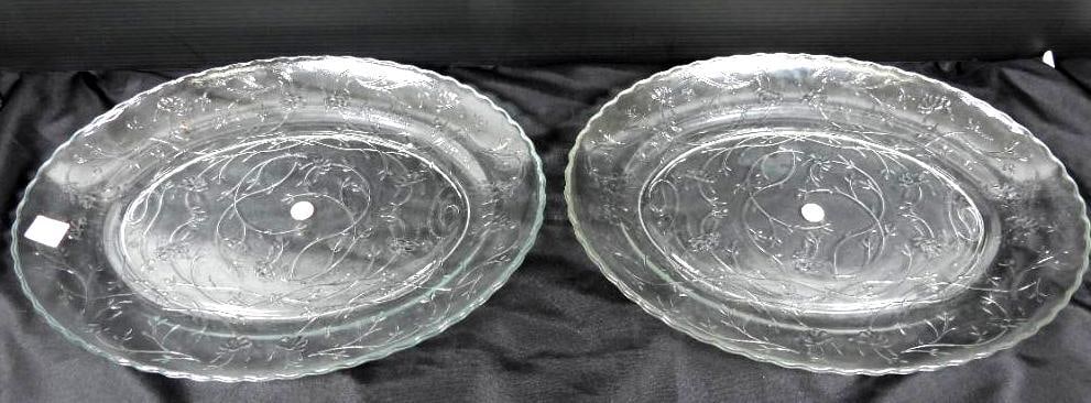 NEW Lot of 2 Princess House Heritage Oval Embossed Floral 18" platters (1 of 3)