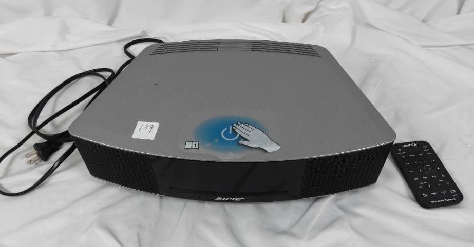 BOSE WAVE IV TOUCH CD Music System Radio tuner in NEW condition with remote (1 of 5)